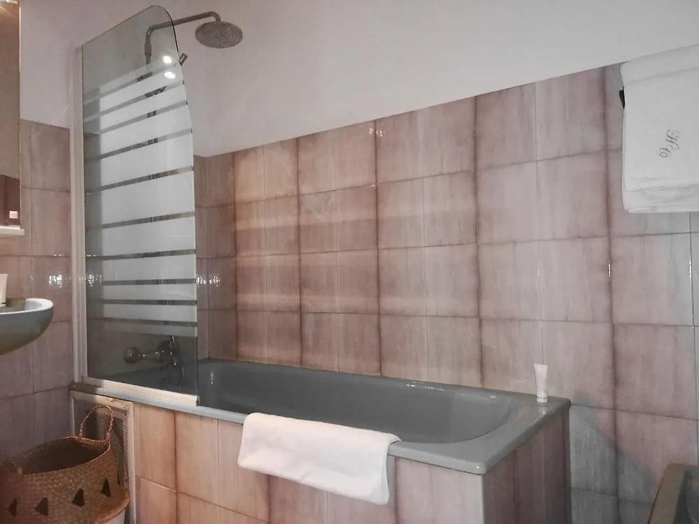 Hotel Hötel Le Castellan Istres